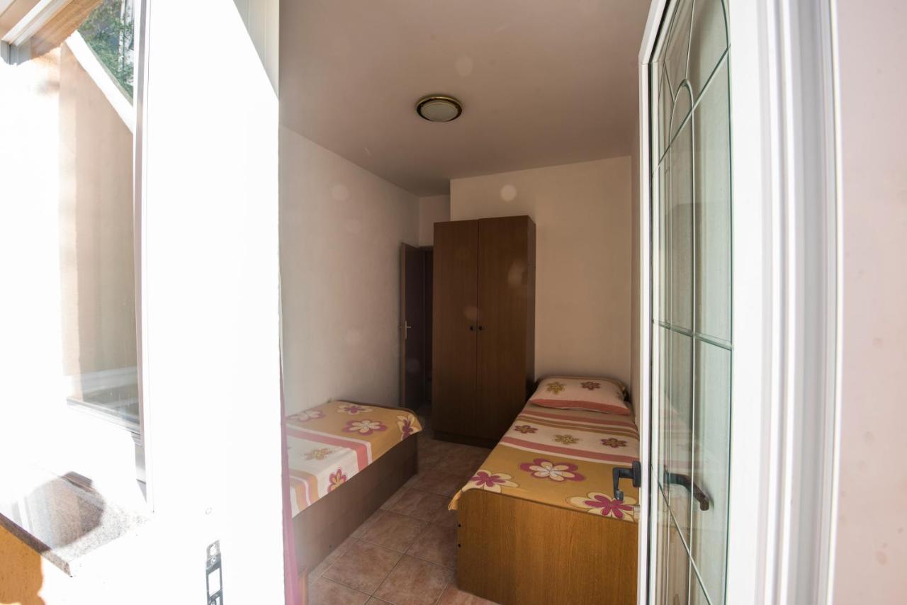 Apartmani Ivan 피사크 외부 사진