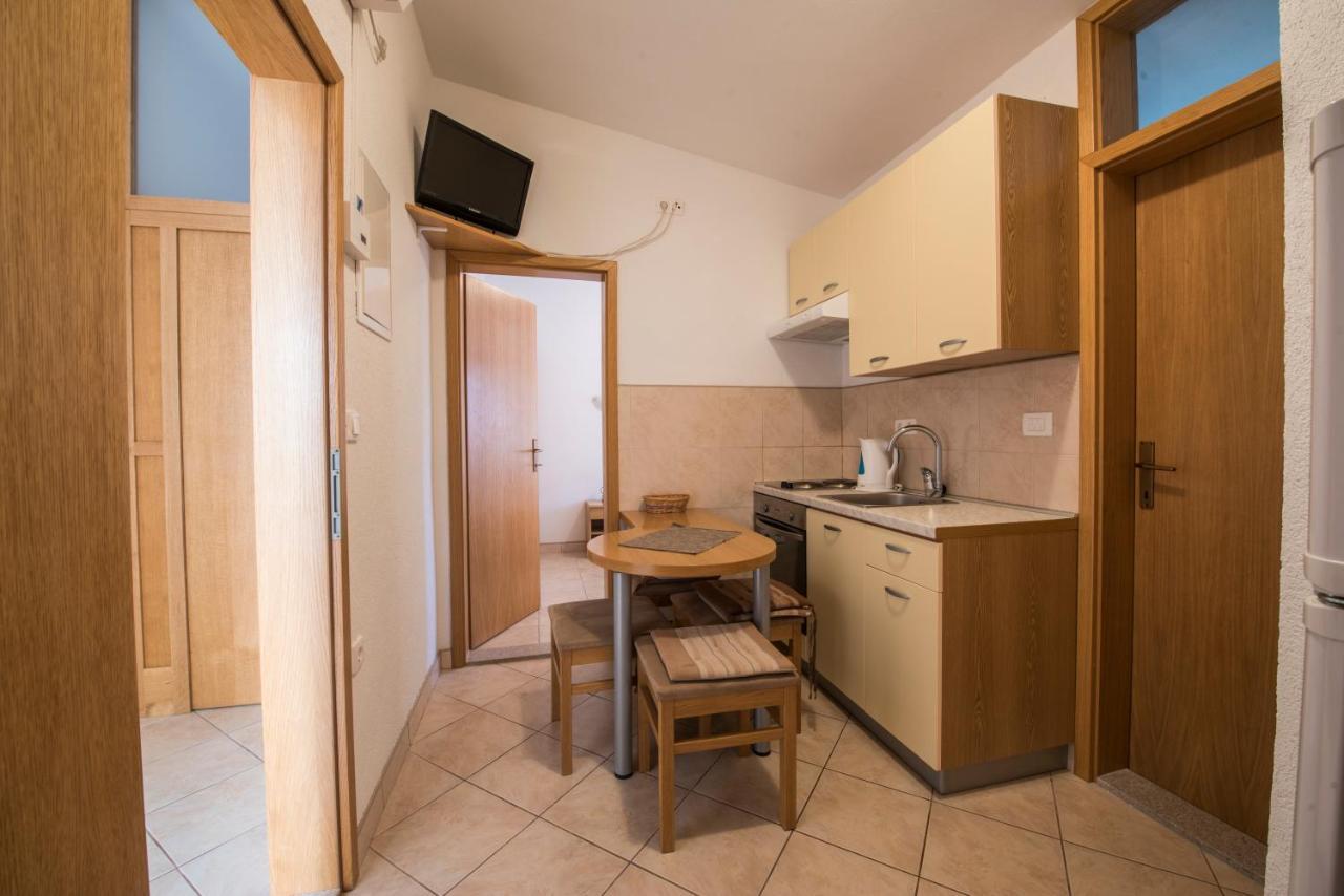 Apartmani Ivan 피사크 외부 사진